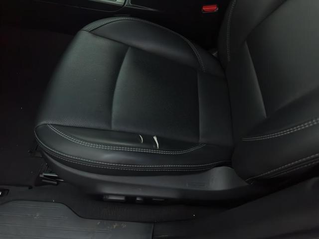 Photo of 2019 Abyss Blue Pearl Subaru Outback