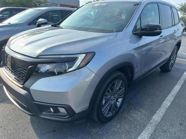 Photo of 2021 Lunar Silver Metallic Honda Passport