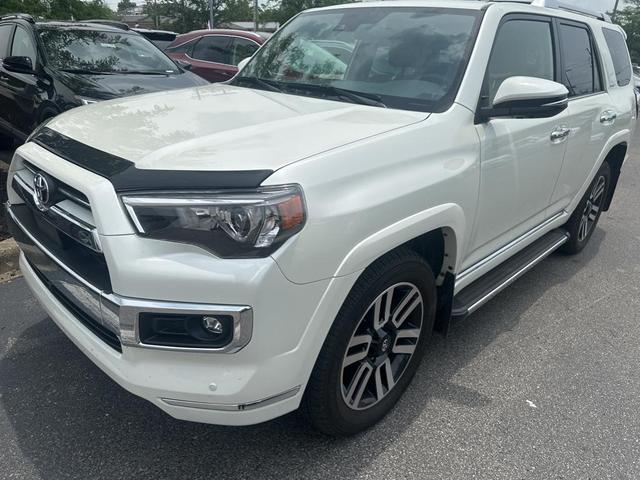 Photo of 2022 Blizzard Pearl Toyota 4Runner