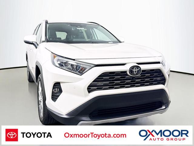 Photo of 2019 Blizzard Pearl Toyota RAV4