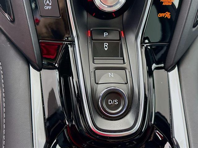 Photo of 2020 Performance Red Pearl Acura RDX