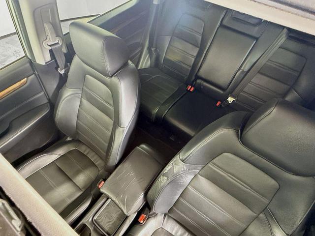 Photo of 2017 Lunar Silver Metallic Honda CR-V