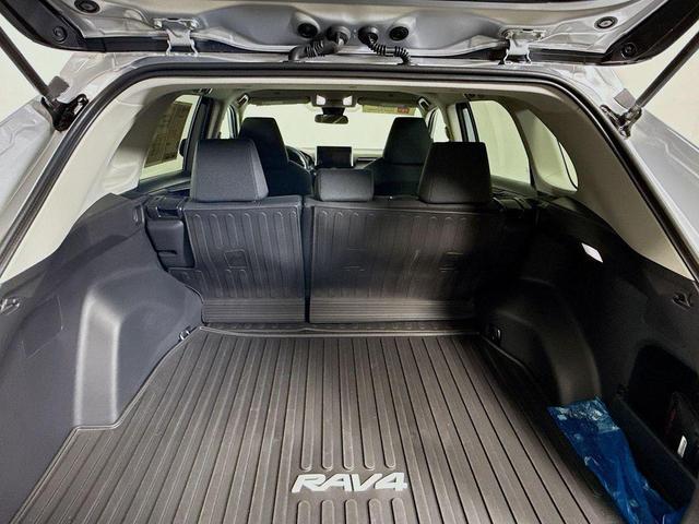 Photo of 2024 Silver Sky Metallic Toyota RAV4