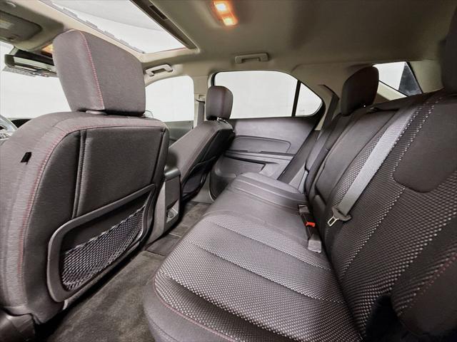 Photo of 2016 Siren Red Tintcoat Chevrolet Equinox