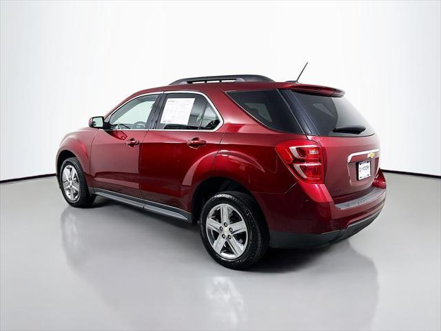 Photo of 2016 Siren Red Tintcoat Chevrolet Equinox
