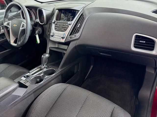 Photo of 2016 Siren Red Tintcoat Chevrolet Equinox
