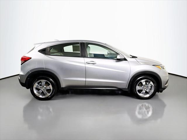Photo of 2019 Lunar Silver Metallic Honda HR-V