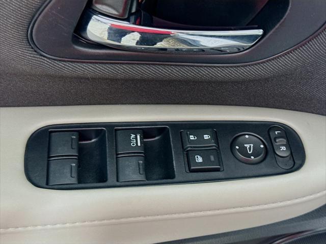 Photo of 2019 Lunar Silver Metallic Honda HR-V