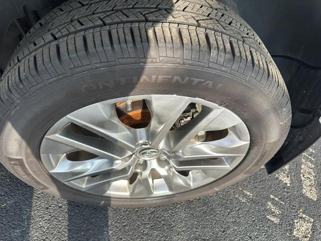 Photo of 2019 Blizzard Pearl Toyota RAV4