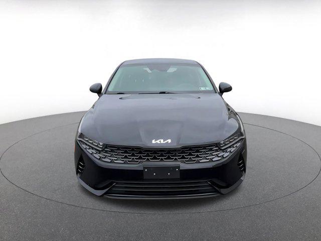 Photo of 2023 Ebony Black Kia K5