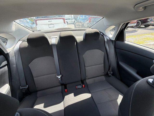 Photo of 2024 Snow White Pearl Kia Forte