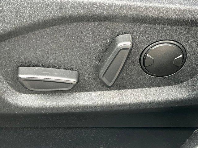 Photo of 2024 Carbonized Gray Metallic Ford Edge