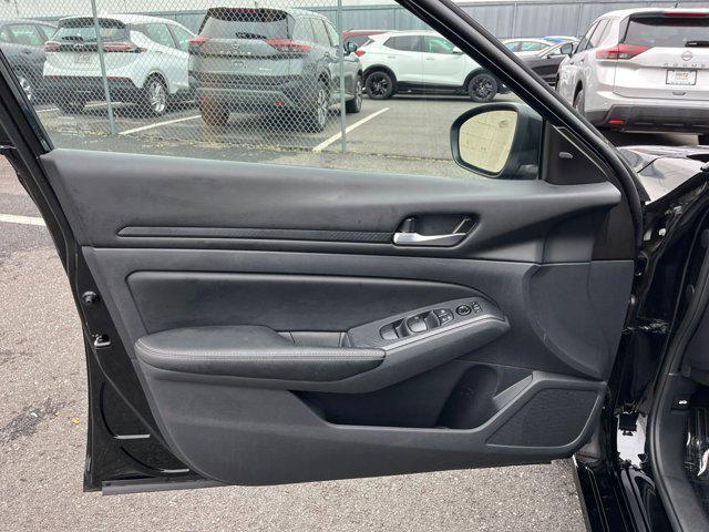 Photo of 2024 Super Black Nissan Altima