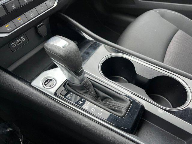 Photo of 2024 Super Black Nissan Altima