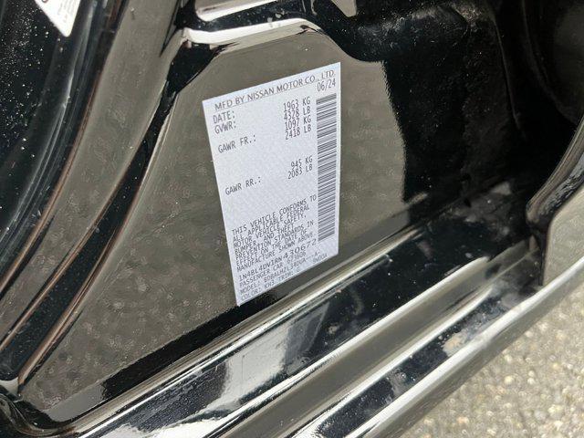 Photo of 2024 Super Black Nissan Altima