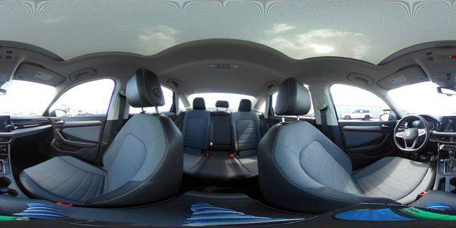 Photo of 2025 Gray Volkswagen Jetta