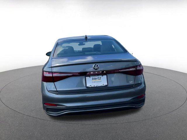 Photo of 2025 Gray Volkswagen Jetta