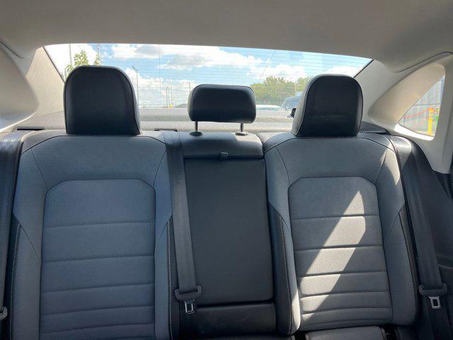 Photo of 2025 Gray Volkswagen Jetta