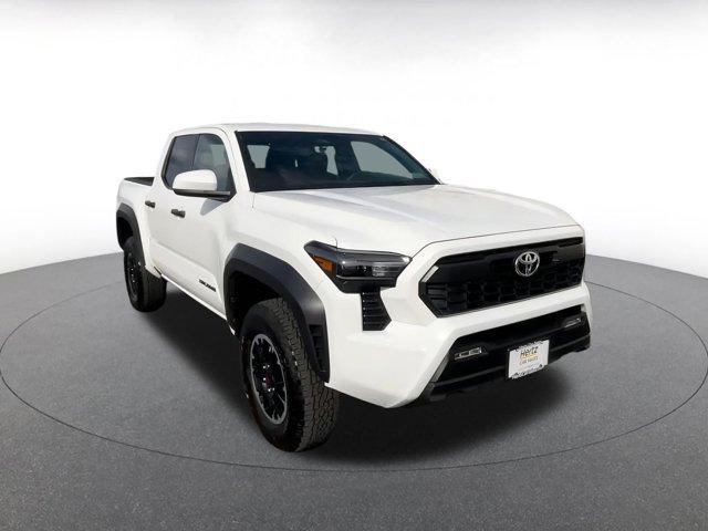 Photo of 2025 Ice Cap Toyota Tacoma