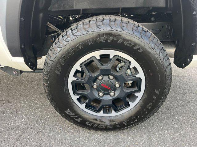Photo of 2025 Ice Cap Toyota Tacoma