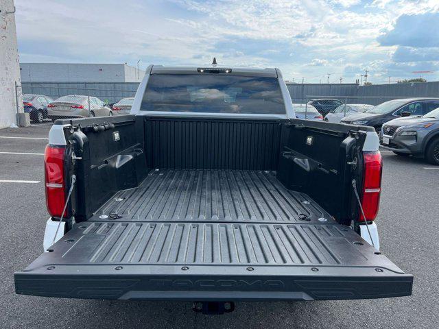 Photo of 2025 Ice Cap Toyota Tacoma