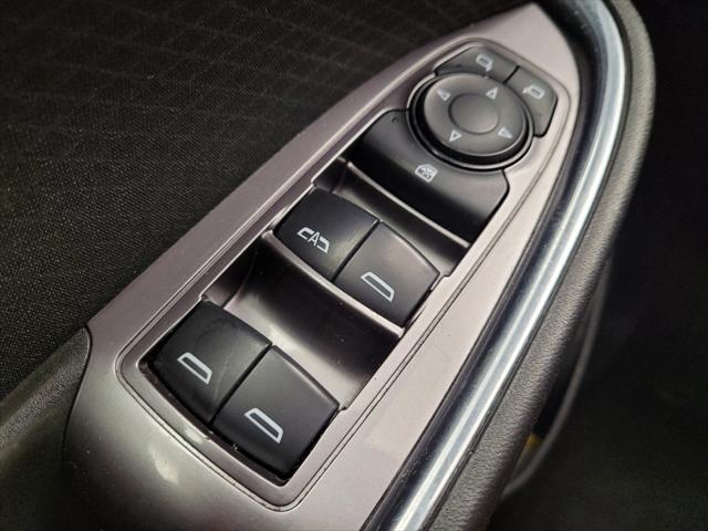 Photo of 2018 Silver Ice Metallic Chevrolet Malibu