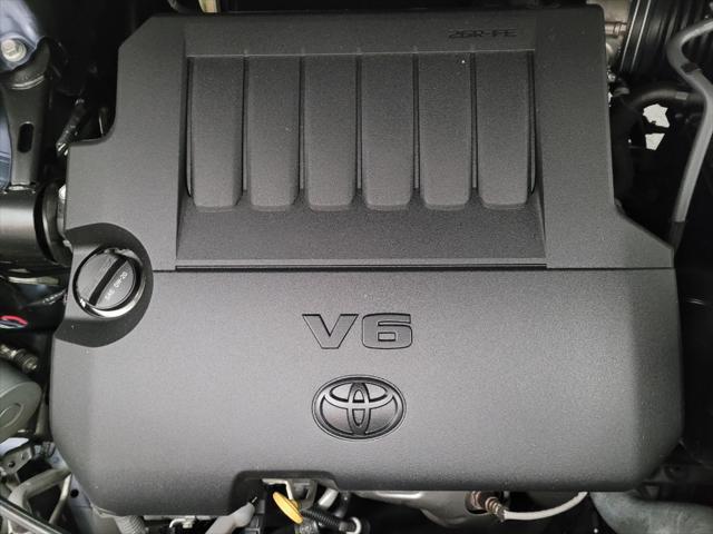 Photo of 2016 Blue Toyota Highlander
