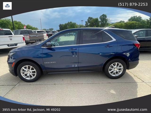 Photo of 2022 Blue Chevrolet Equinox