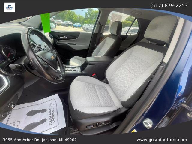 Photo of 2022 Blue Chevrolet Equinox
