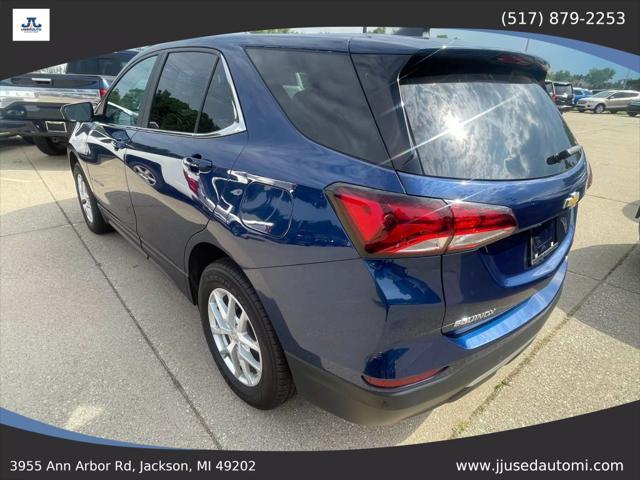 Photo of 2022 Blue Chevrolet Equinox
