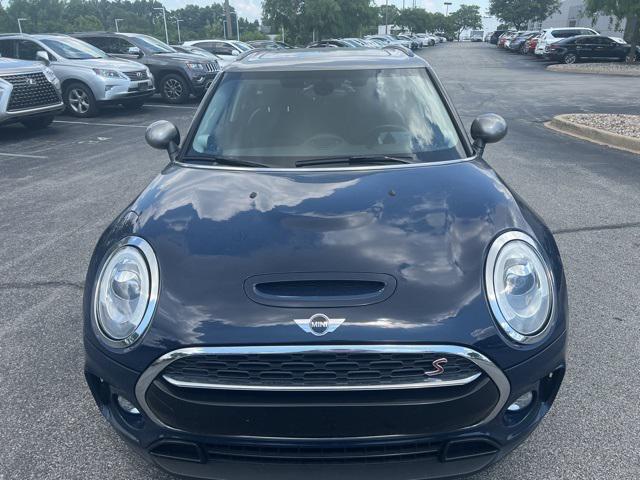 Photo of 2017 Blue MINI Clubman