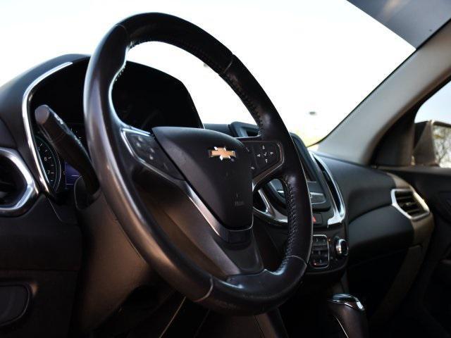 Photo of 2019 Mosaic Black Metallic Chevrolet Equinox