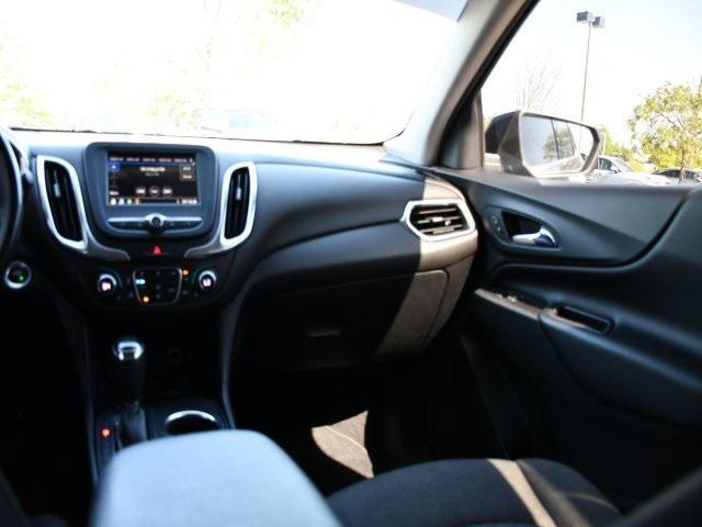 Photo of 2019 Mosaic Black Metallic Chevrolet Equinox