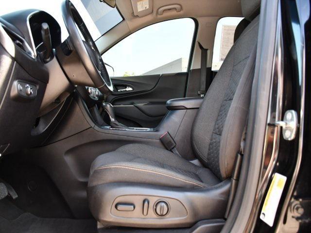 Photo of 2019 Mosaic Black Metallic Chevrolet Equinox