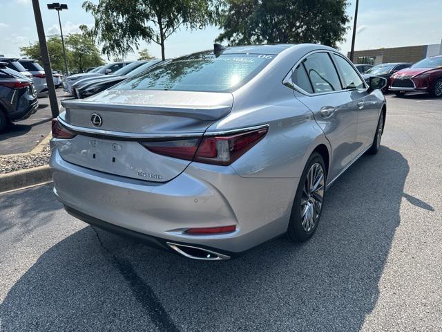 Photo of 2024 Iridium Lexus ES 350