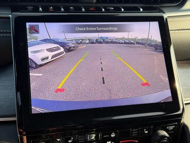 Photo of 2025 Diamond Black Jeep Grand Cherokee L