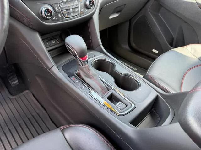 Photo of 2022 Summit White Chevrolet Equinox