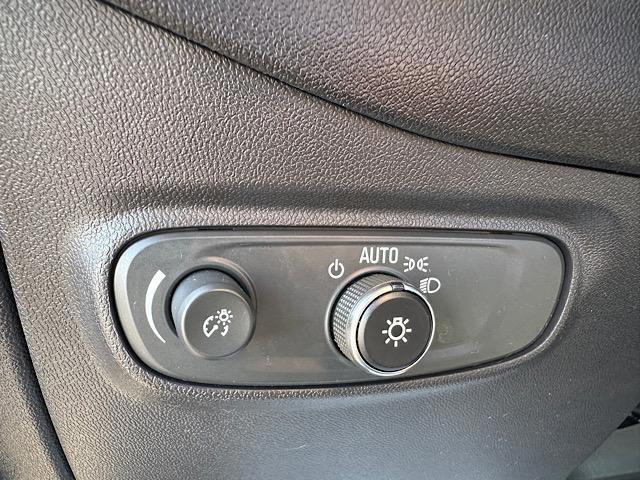 Photo of 2024 Mosaic Black Metallic Chevrolet Equinox