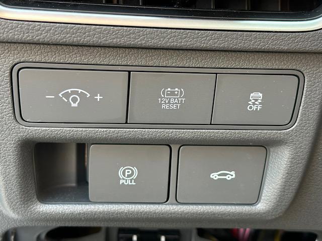 Photo of 2024 Serenity White Hyundai SONATA Hybrid