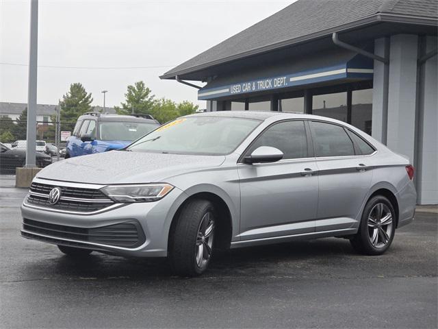 Photo of 2022 Pyrite Silver Metallic Volkswagen Jetta
