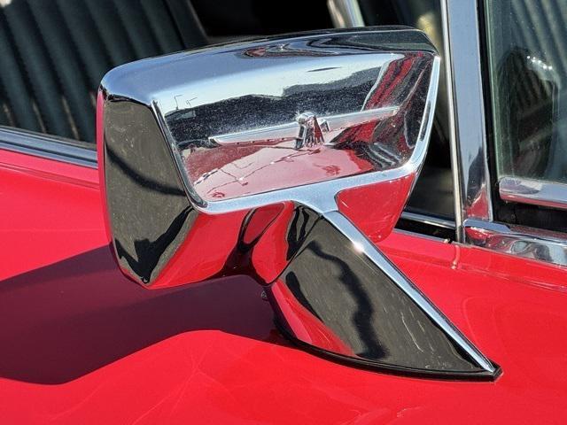 Photo of 1966 Red Ford Thunderbird