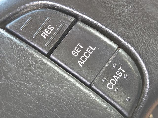Photo of 1999 Light Prairie Tan Clearcoat Metallic Ford F-250