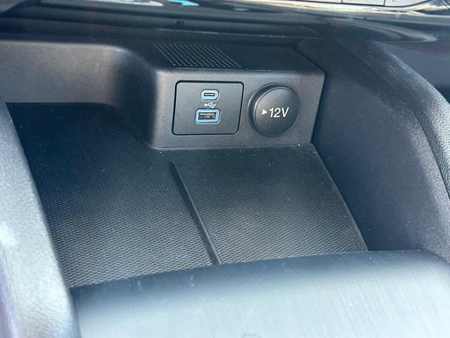 Photo of 2022 STAR WHITE METALLIC TRI-COAT Ford Escape
