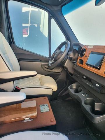 Photo of 2022 Jet Black Mercedes-Benz Sprinter 3500