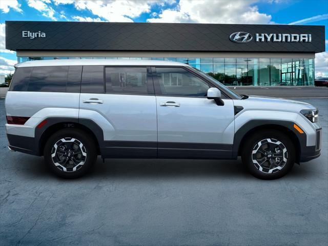 Photo of 2025 Shimmering Silver Hyundai SANTA FE