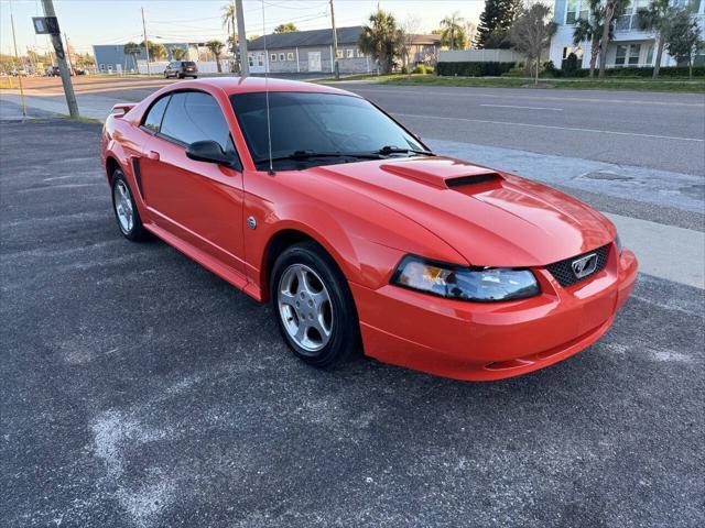 2004 Ford Mustang