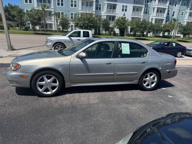 Photo of 2004 Silver INFINITI I35