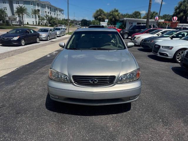 Photo of 2004 Silver INFINITI I35