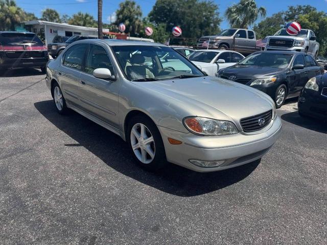 Photo of 2004 Silver INFINITI I35