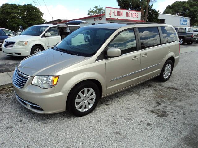 2016 Chrysler Town & Country